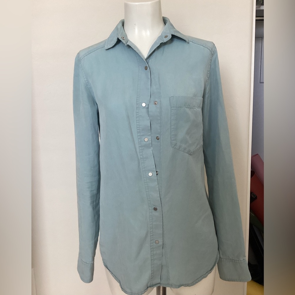 T by Alexander wang blue button down shirt A323